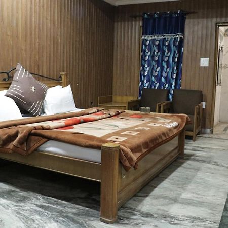 Hotel Royal Palace Jalandhar Eksteriør bilde