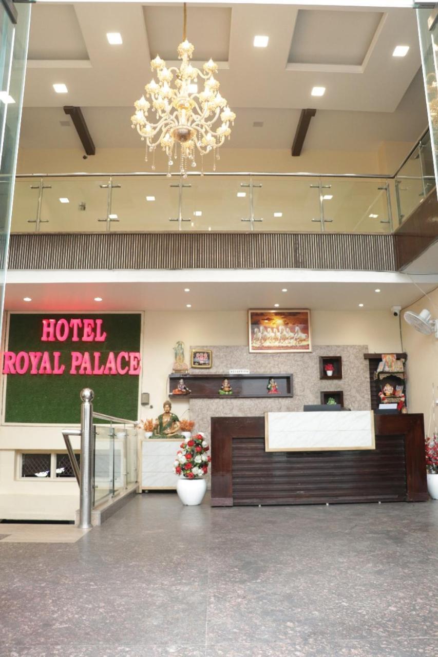 Hotel Royal Palace Jalandhar Eksteriør bilde